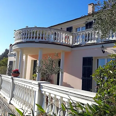 Isabella 3*